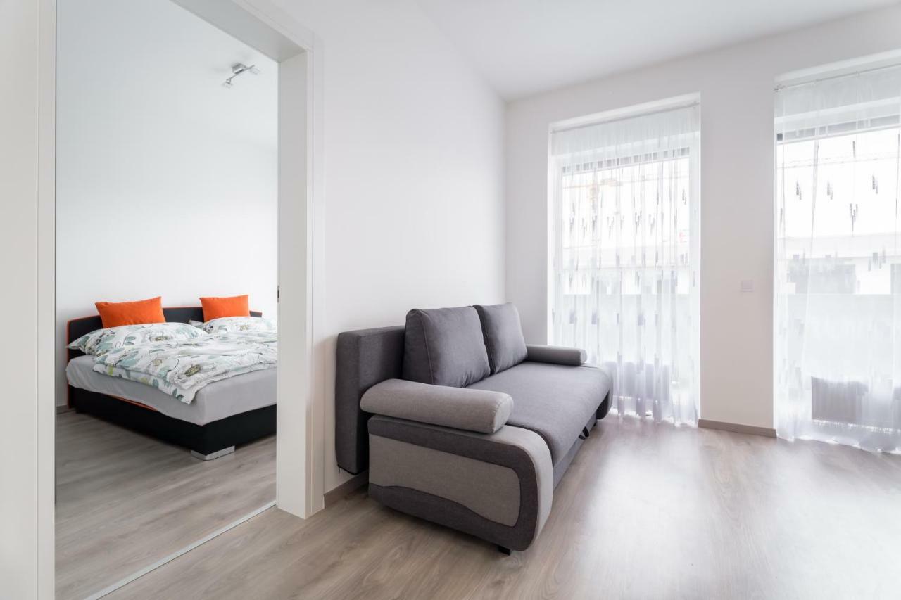Bpr Chic White Home With Terrace & A/C & Garage Budapest Esterno foto
